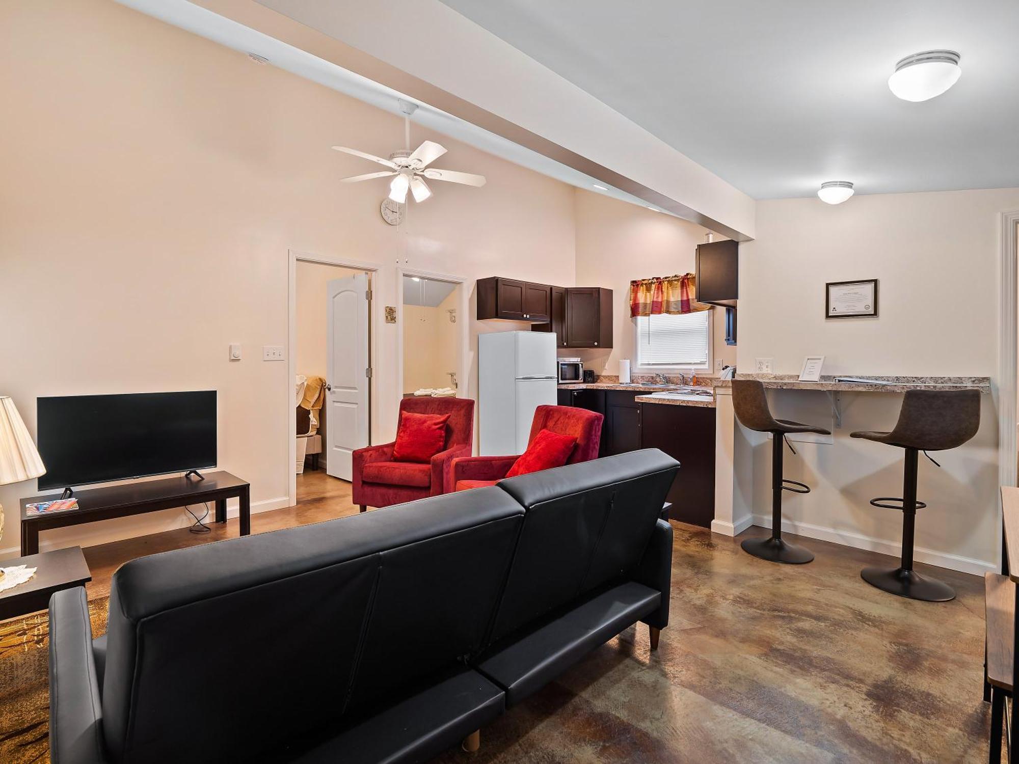 Chardonnay Cottage - Gotl Strip - Cozy & Quaint Geneva Εξωτερικό φωτογραφία
